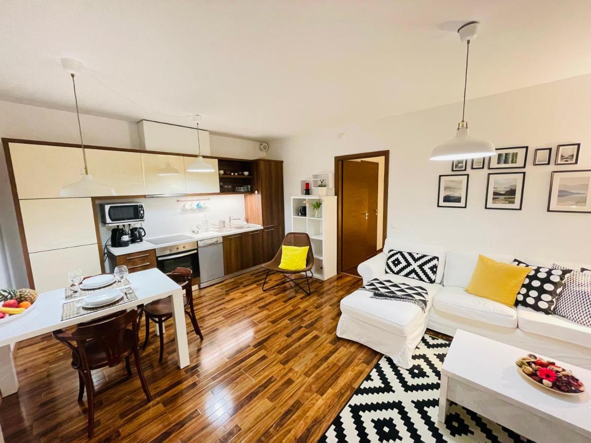 Peony Szekely Mihaly Apartment - Free Garage Budapest Kültér fotó