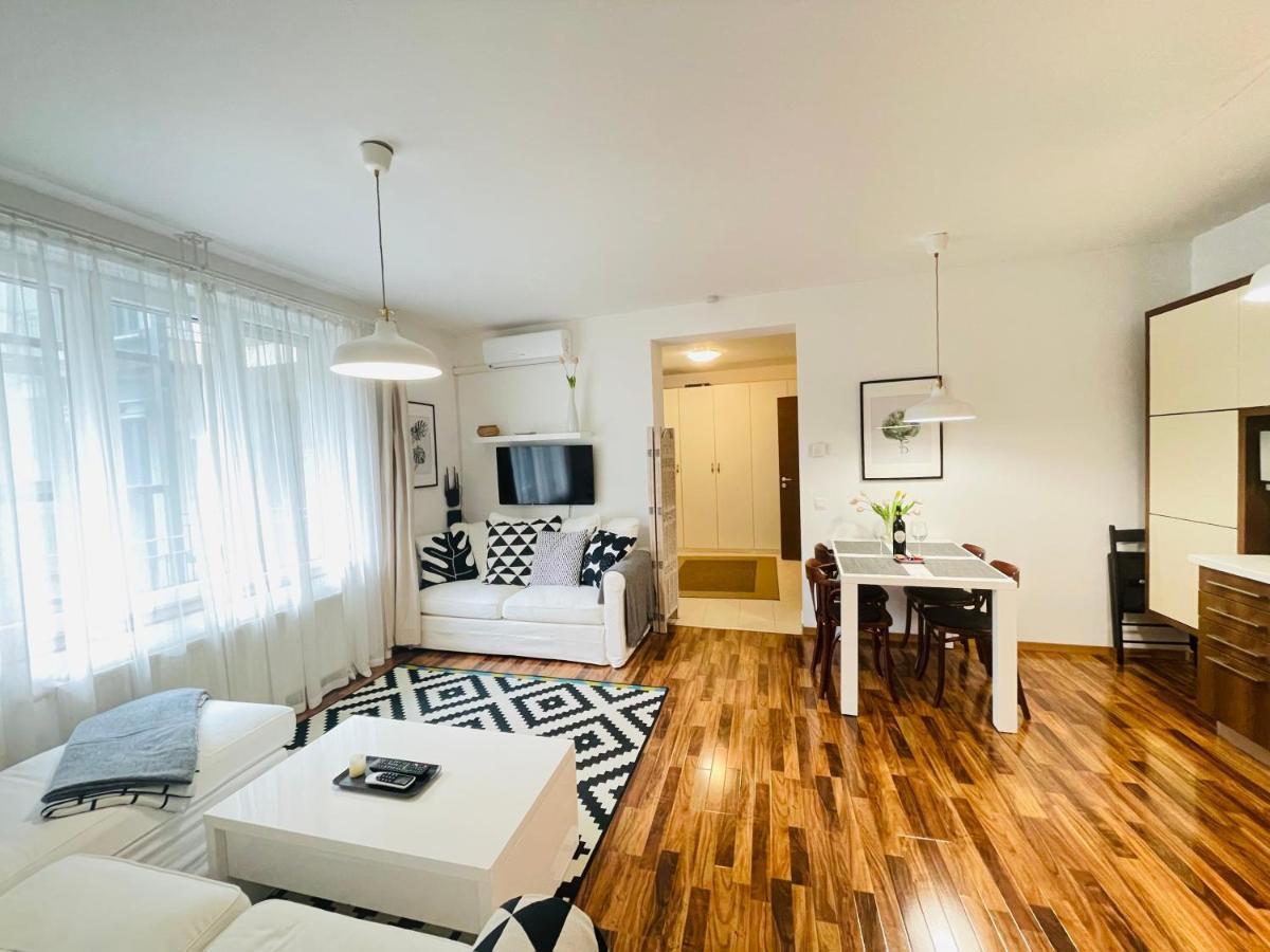 Peony Szekely Mihaly Apartment - Free Garage Budapest Kültér fotó
