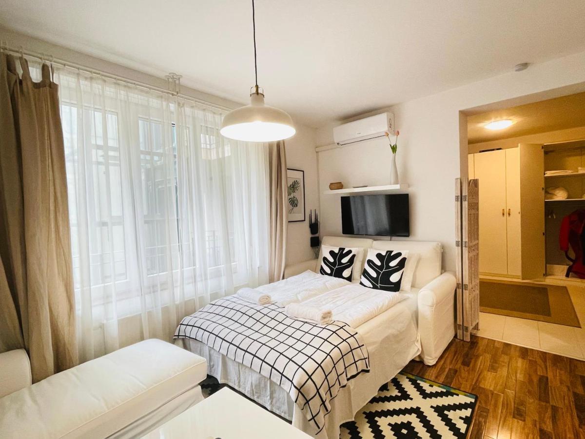 Peony Szekely Mihaly Apartment - Free Garage Budapest Kültér fotó